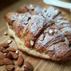 Almond Crossiant