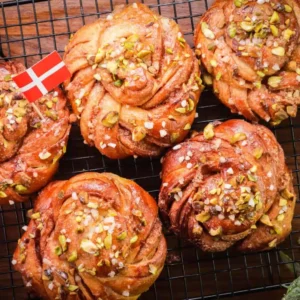 Danishes, Twists & Rolls